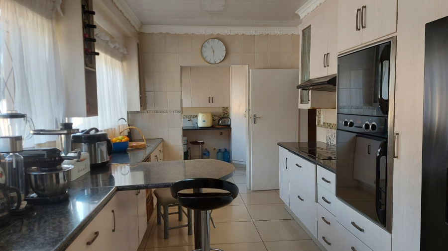 3 Bedroom Property for Sale in Oos Einde North West